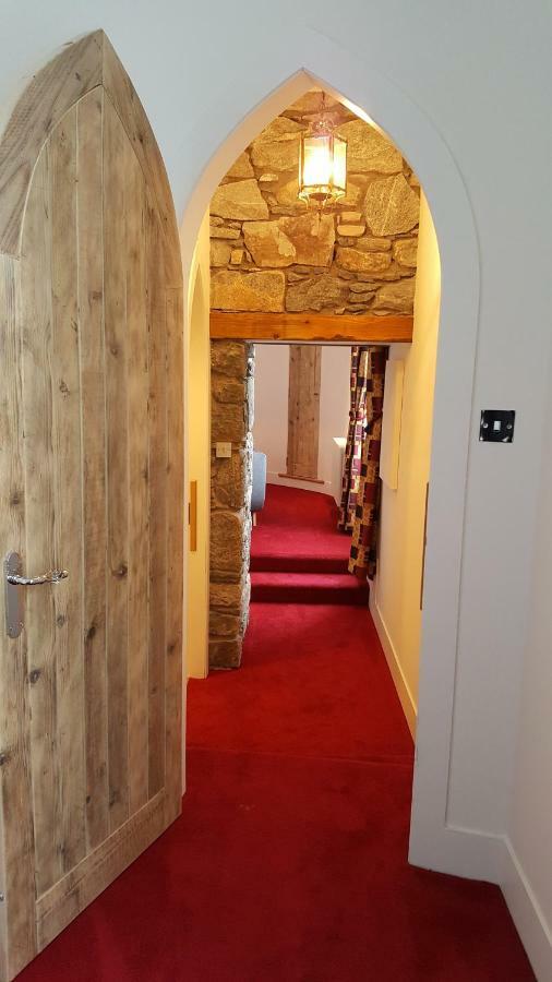 The Old Convent Holiday Apartments Fort Augustus Buitenkant foto