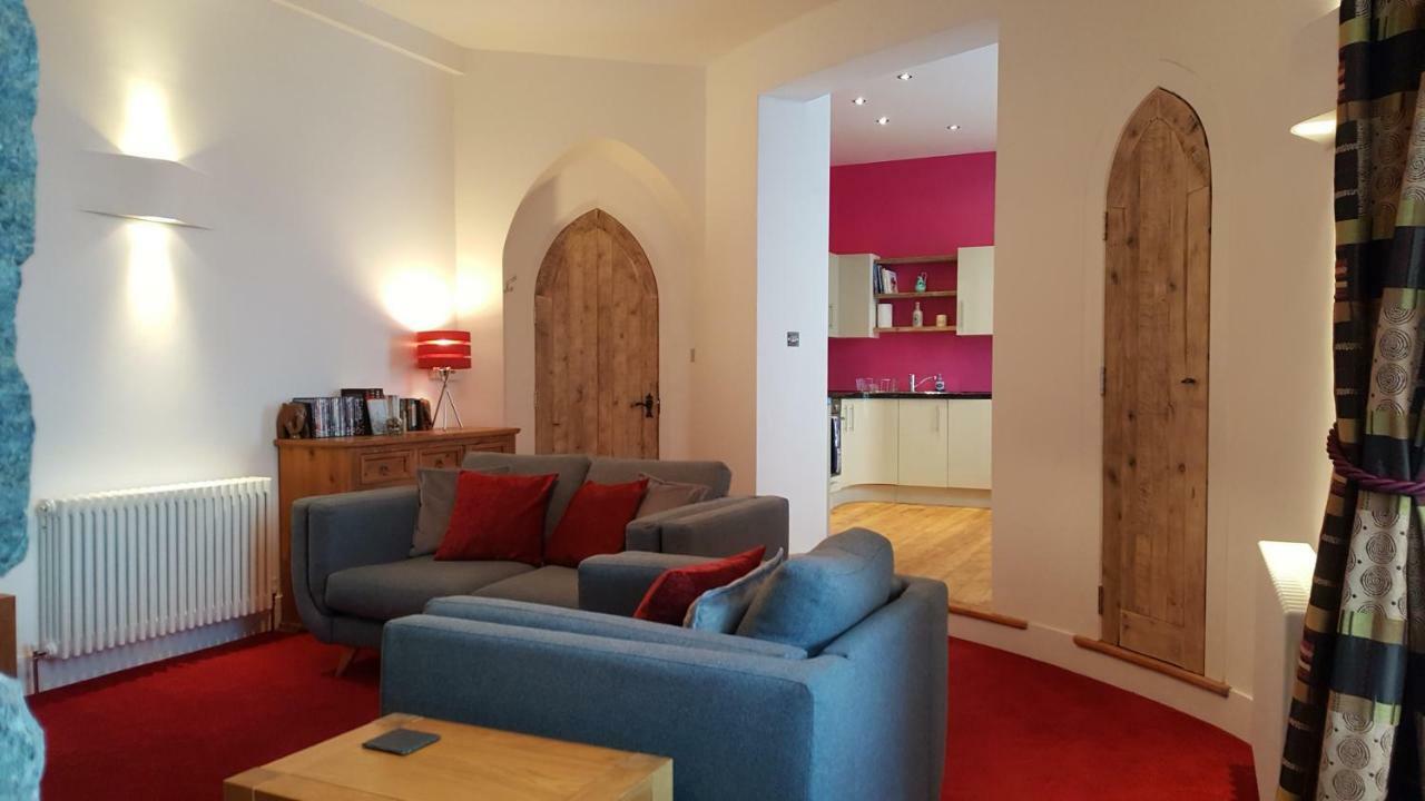 The Old Convent Holiday Apartments Fort Augustus Buitenkant foto